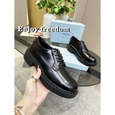 Prada Low Shoes